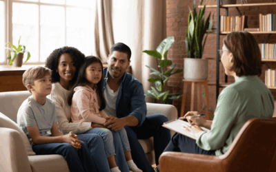 How Family Therapy Rebuild Bonds and Resolve Conflicts